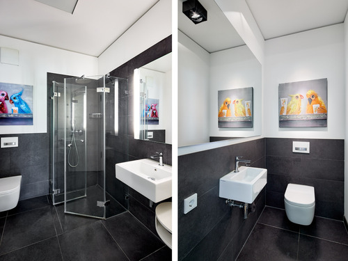 Duschbad im 1. OG, mit Gäste-WC im EG - 
