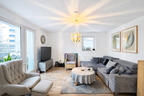 Wohnbereich - Etagenwohnung mit 61,40 m&sup2; in Bochum zum Kaufen