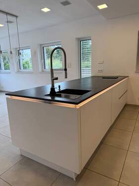 KÜCHE - 1 Zimmer Mehrfamilienhaus, Wohnhaus in Tuttlingen