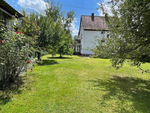Bild 2 - 6 Zimmer Mehrfamilienhaus, Wohnhaus zum Kaufen in Augsburg