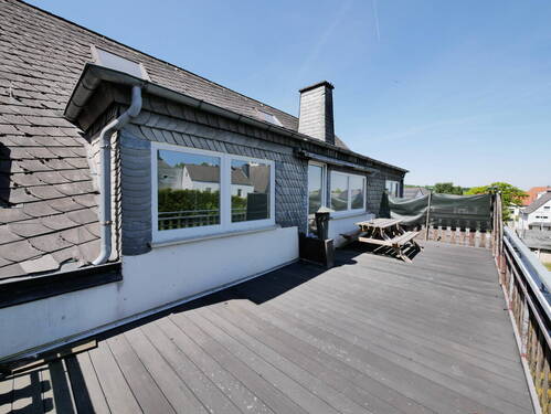 Terrasse - Hochwertig & frisch renoviert - Maisonettewohnung mit modernem Wohnkomfort