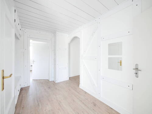 Eingansbereich - 8 Zimmer Etagenwohnung in Warstein