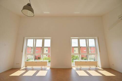 Wohnzimmer - 3 Zimmer Etagenwohnung zum Kaufen in Wiesbaden