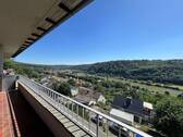 Aussicht Balkon Bild 2 - 3 Zimmer Etagenwohnung zur Miete in Bad Karlshafen