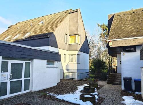 Wohnhaus - 2 Zimmer Etagenwohnung in Bremen