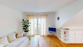 Wohnzimmer - Charmante Eigentumswohnung mit Terrasse, Ankleideraum und Garage