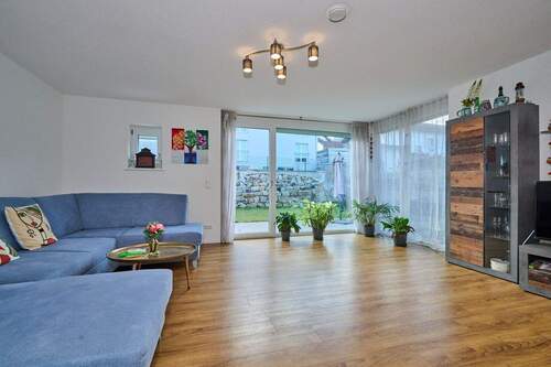 Wohnzimmer_Ansicht II - 