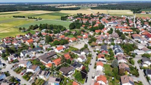 Luftansicht - Großzügiges Anwesen inkl. Einliegerwohnung und Baureserve in Brunnthal