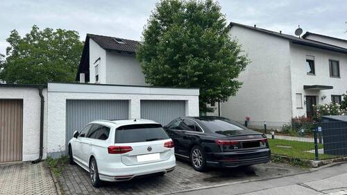 Garagen+Stellplätze - 