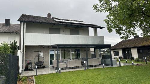 Terrassenansicht - 7 Zimmer Einfamilienhaus zum Kaufen in Moosburg