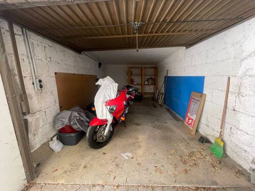 Garage - 