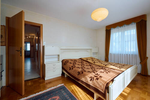 Erdgeschoss, Schlafzimmer - 