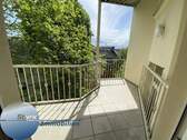Balkon am SZ - STARK! Neu renovierte 4 Raum Wohnung mit Balkon!