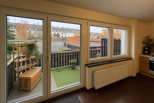 Bild 2 - 4 Zimmer Etagenwohnung zur Miete in Krefeld