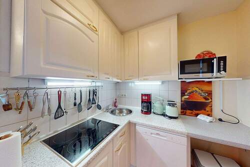 Küche - 2 Zimmer Etagenwohnung in Heiligenhafen