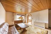 Wohnzimmer EG - 7 Zimmer Mehrfamilienhaus, Wohnhaus zum Kaufen in Vaihingen an der Enz