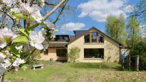 Gartenansicht - Einfamilienhaus mit 166,00 m&sup2; in Lilienthal zum Kaufen