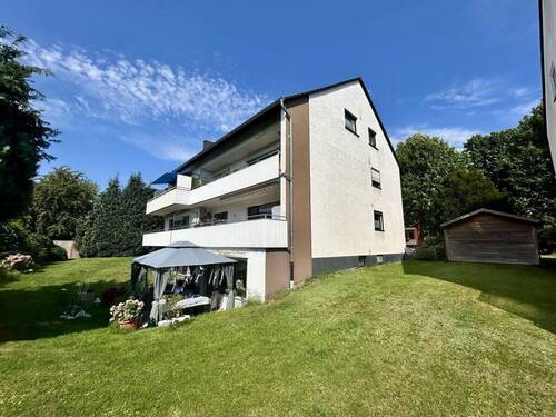 Bild 1 - CHARMANTE 2-ZIMMER-WOHNUNG MIT GARTENTEIL