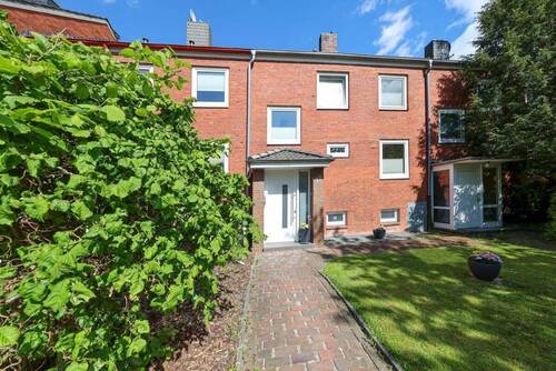 Außenansicht - 4 Zimmer Reihenmittelhaus zum Kaufen in Wilhelmshaven