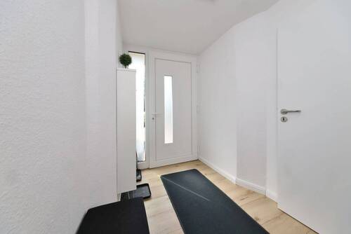 Eingangsbereich - Reihenmittelhaus mit 101,80 m&sup2; in Wilhelmshaven zum Kaufen