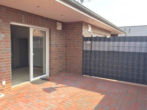 von der Küche ausgehend zur Terrasse, mit kleiner Loggia - 