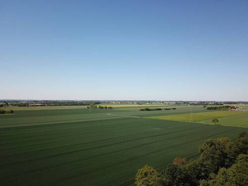 Blick auf die umliegenden Felder - Grundstück in Uetersen