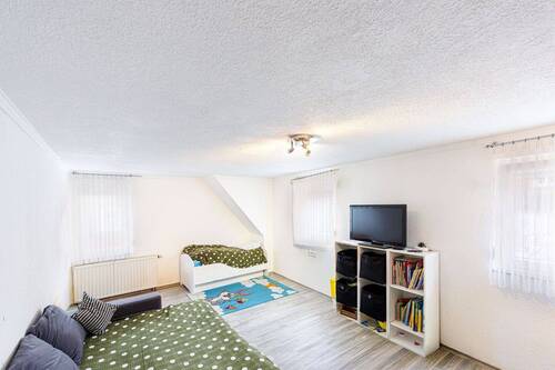 Kinderzimmer - Etagenwohnung mit 91,00 m&sup2; in Vaihingen an der Enz zum Kaufen
