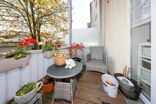Balkon 1. OG re. - 