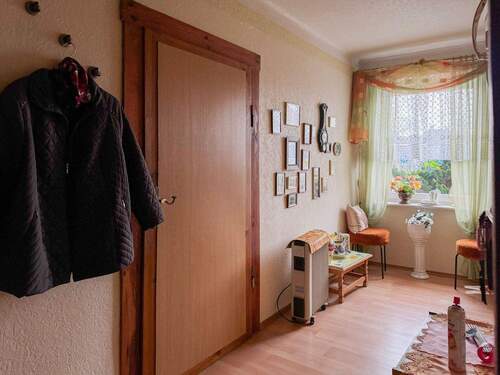 EG Flur - Mehrfamilienhaus, Wohnhaus mit 187,20 m&sup2; in Markranstädt zum Kaufen