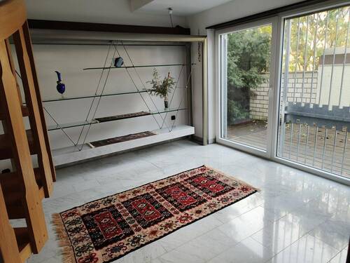 EG Zugang Terasse/Garten - 