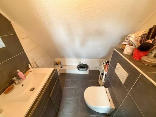 WC im Spitzboden - 