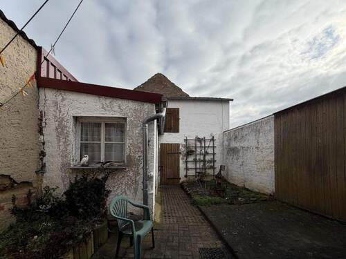 Innenhof - Reihenmittelhaus mit 110,00 m&sup2; in Buttstädt zum Kaufen