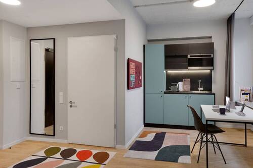 Wohnbereich - 1 Zimmer Etagenwohnung in Köln