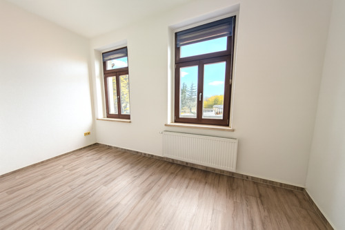 Geräumiger Aufenthaltsraum - 