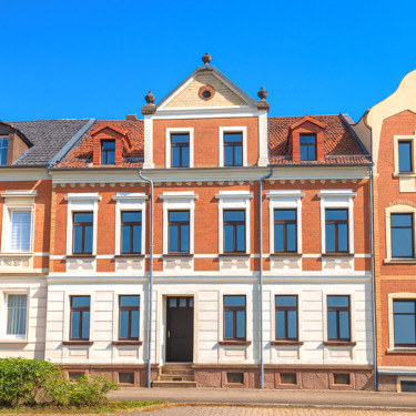 Nahansicht - 1 Zimmer Mehrfamilienhaus, Wohnhaus zum Kaufen in Frohburg