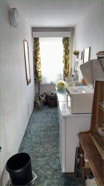 Zimmer #1 OG - 8 Zimmer Reihenmittelhaus in Aschersleben