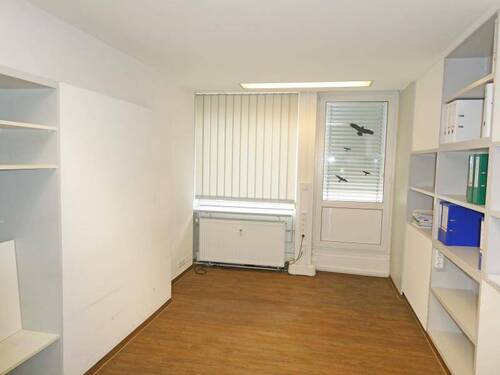 Raum 3 - 8 Zimmer Büro in Nürnberg