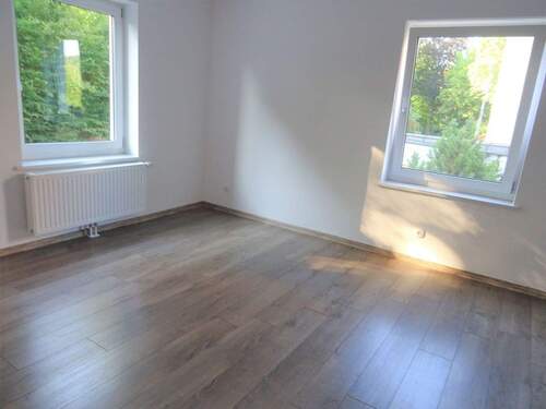 Schlafzimmer - Etagenwohnung mit 70,00 m&sup2; in Sulzbach-Rosenberg zur Miete