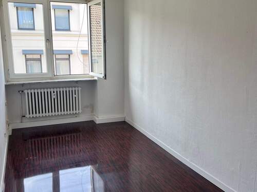 Vorzimmer Büro 4 Ans. 1.jpeg - 