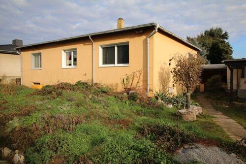 Hausansicht - 8 Zimmer Bungalow zum Kaufen in Nischwitz