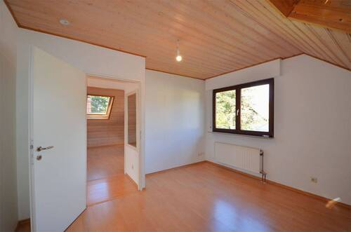 Zimmer 3 OG - 