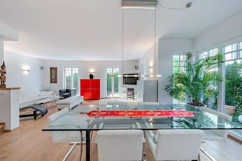 Wohn_und_Essbereich - 5 Zimmer Doppelhaushälfte in München