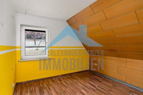 Zimmer 3 Dachgeschoss - 