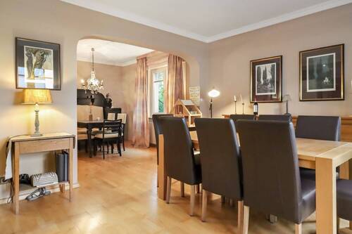 Wohn- und Esszimmer - 