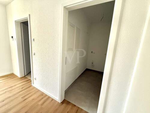 Zugang Bad/Zugang HWR - 