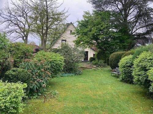 Parkähnlicher Garten - 6 Zimmer Einfamilienhaus zum Kaufen in Schneverdingen