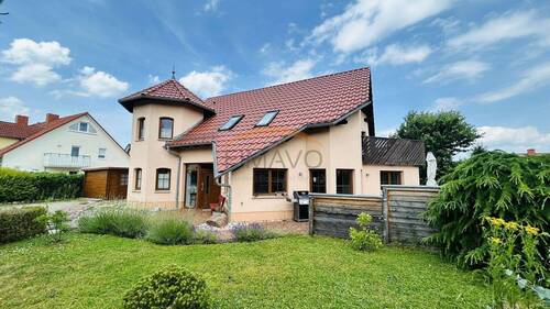 Außenansicht... - Modernisiertes Einfamilienhaus mit Wintergarten, großzügigem Garten und viel Platz