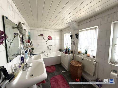 OG Badezimmer (2) - 