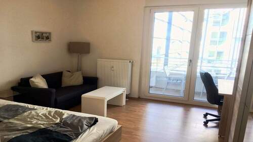 Bild 2 - 1 Zimmer Etagenwohnung zur Miete in München