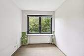 Zimmer 2 - 